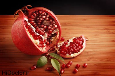 pomegranate seeds opt1 چگونه سطح هموگلوبین را بطور طبیعی افزایش دهیم