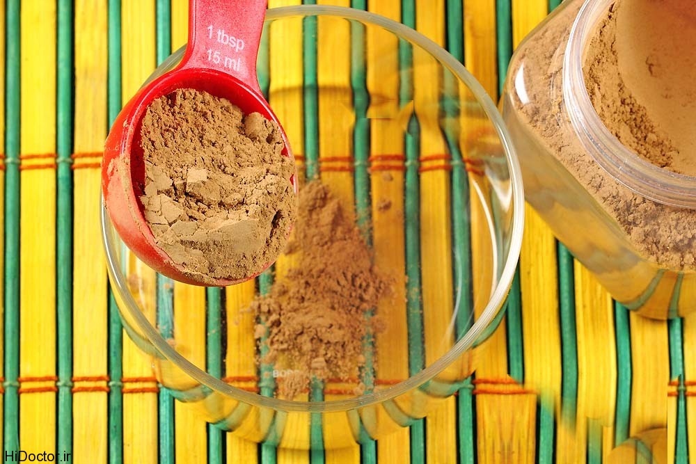 bentonite clay and oatmeal mask step1 چگونه با خاک رس ماسک زیبایی درست کنیم