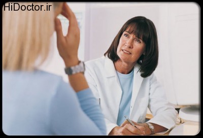 ovarian-cancer-s14-photo-of-woman-talking-to-doctor