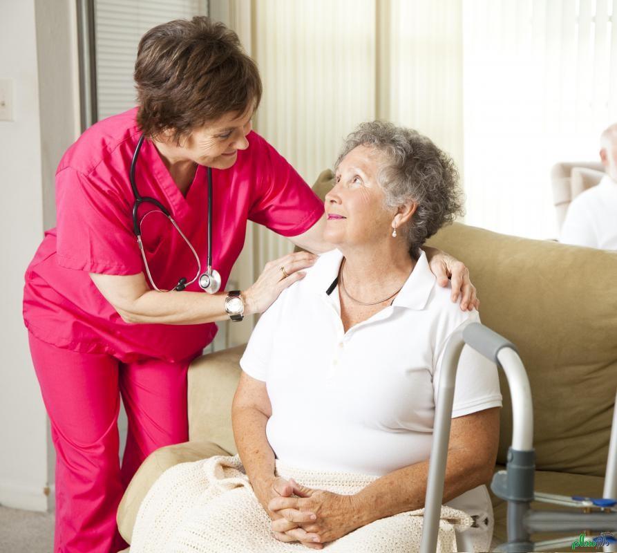 elderly-woman-with-nurse