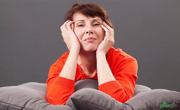 menopause-age-woman-sitting