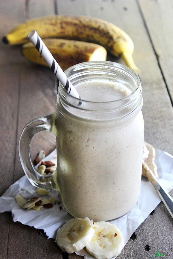 smoothies-weight-loss-Skinny-Almond-Butter-Banana-Smoothie-YUMMY2