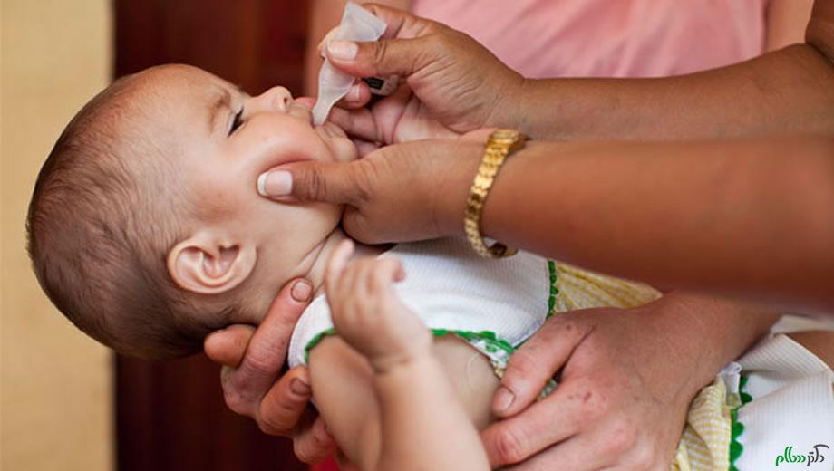 واکسن اول نوزاد