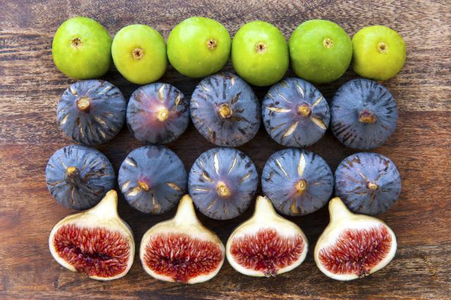 Varieties of ripe figs