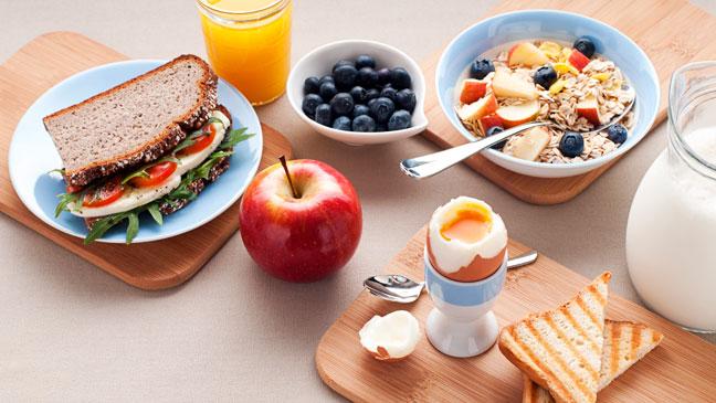 healthy-breakfast-136397701299503901-150422160102 ۷ روز چالش رژیم برای صرف صبحانه