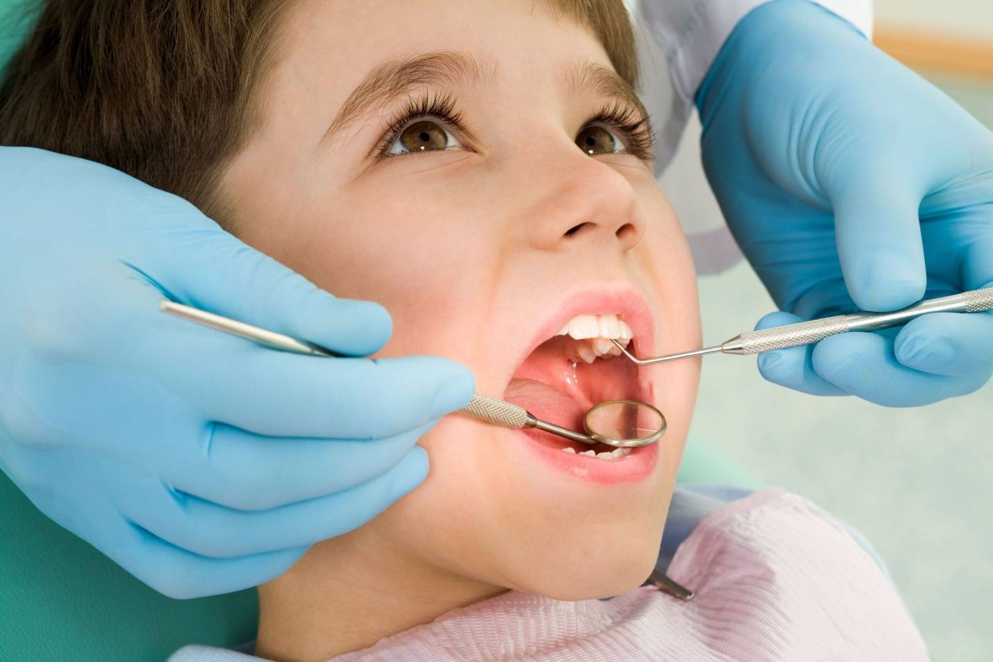 دندانپزشکی کودکان دندانپزشکی بدون درد دندانپزشکی درمان های دندانپزشکی افتادن دندان شیری دندانپزشکی کودکان دندانپزشکی بدون درد دندانپزشکی درمان های دندانپزشکی افتادن دندان شیری 