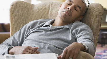 هورمون استرس فواید چرت زدن خواب کافی چرت روزانه اختلال در خواب 