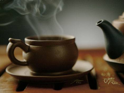 آموزش تهیه یک چای خوش عطر