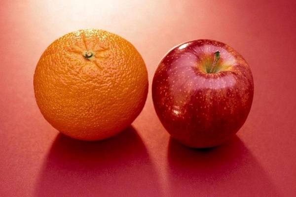مقایسه ارزش تغذیه ای سیب با پرتقال