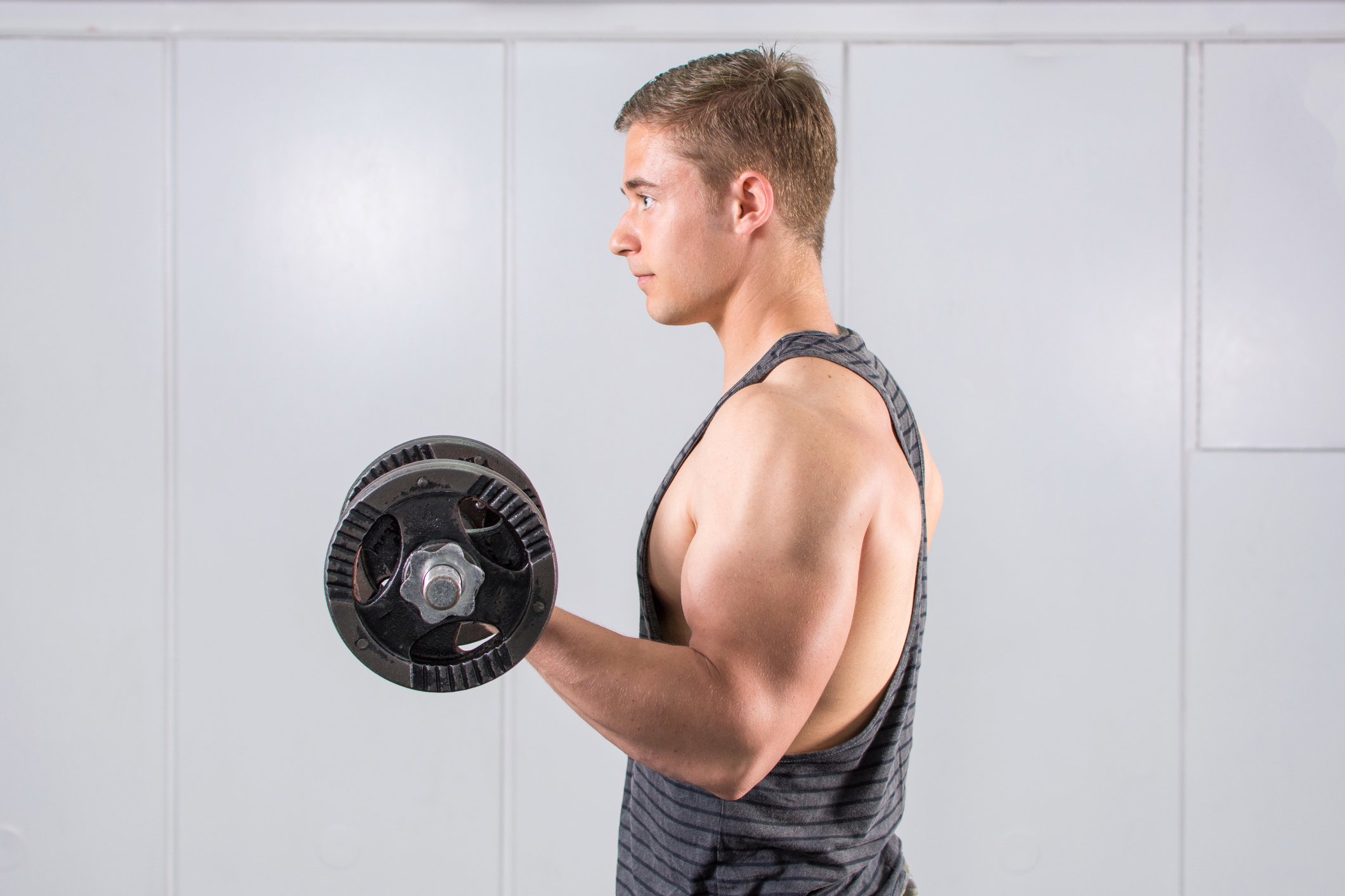 10 تمرین ورزشی برای عضلانی تر شدن بازو