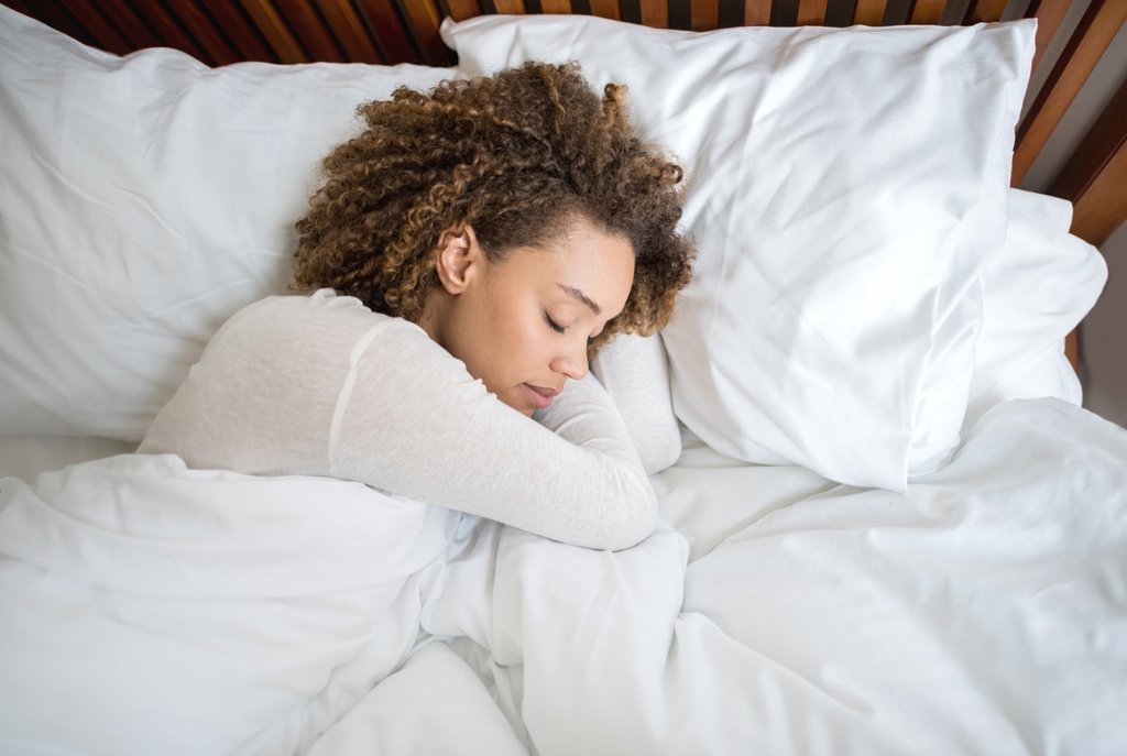 تاثیرات مفید خواب کافی بر سوخت و ساز بدن