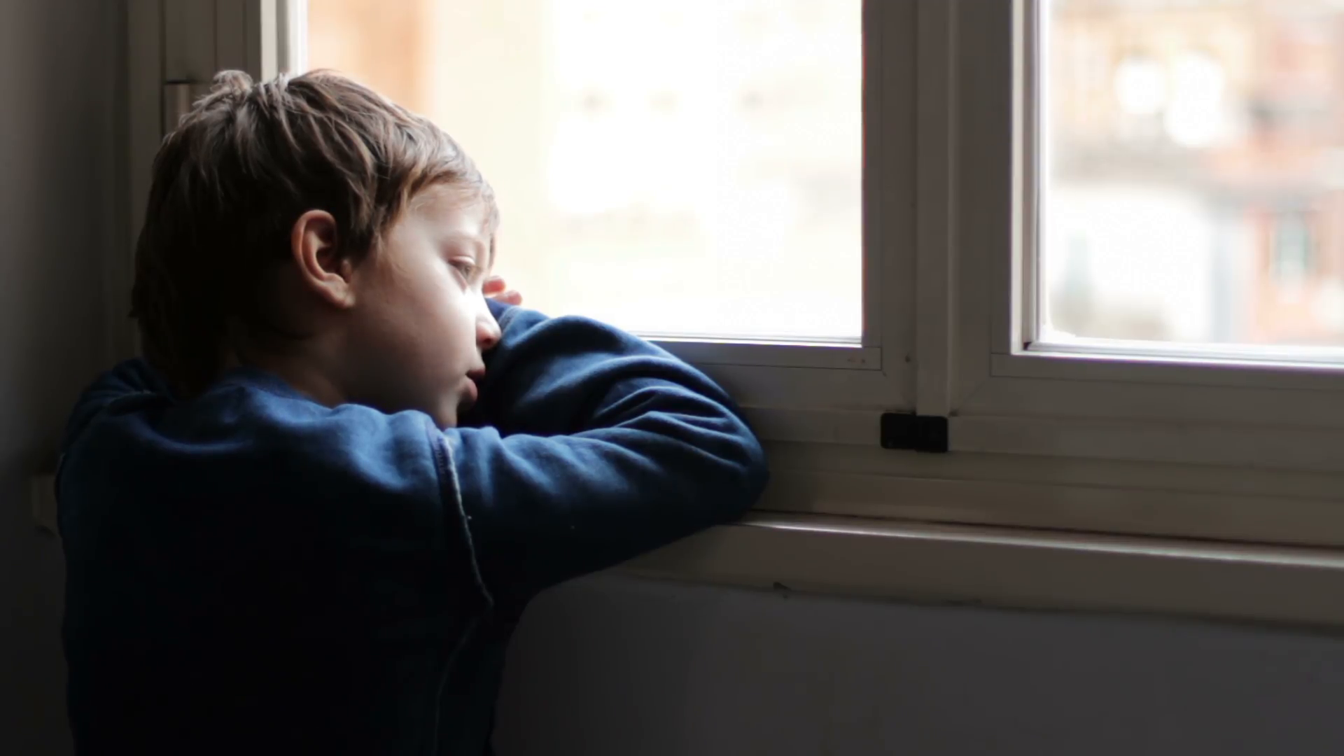 عوارض مخرب تنهایی و انزوای کودکان