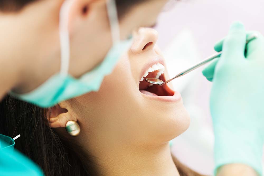 بررسی سرطان دهان در مراحل اولیه