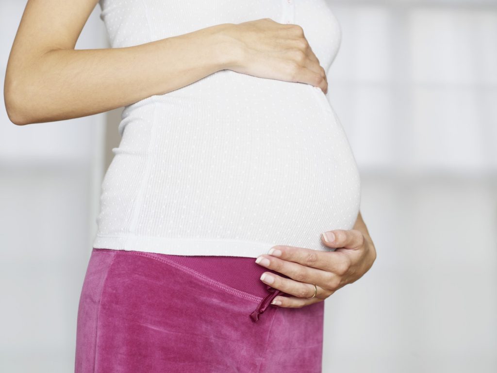 درمان های طبیعی برای سوزش معده در حاملگی