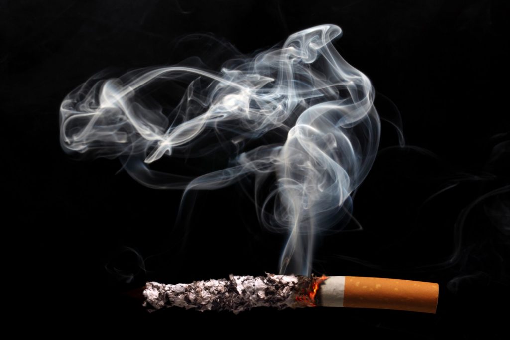 ابتلا به سرطان با یک نخ سیگار