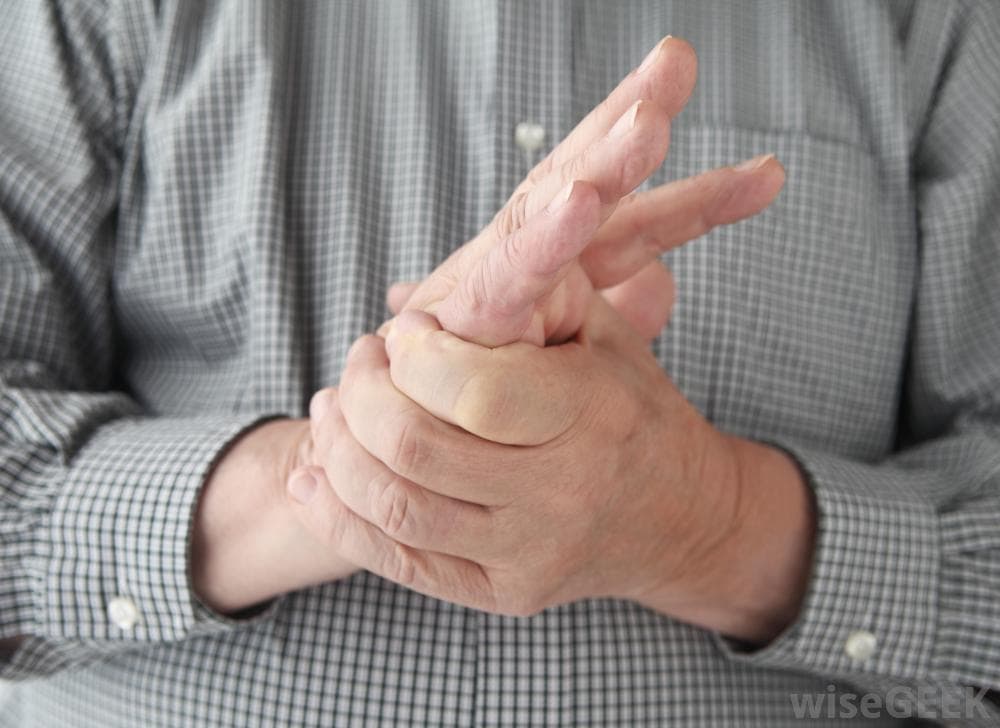 7 دلیلی که انگشتانتان متورم می شود