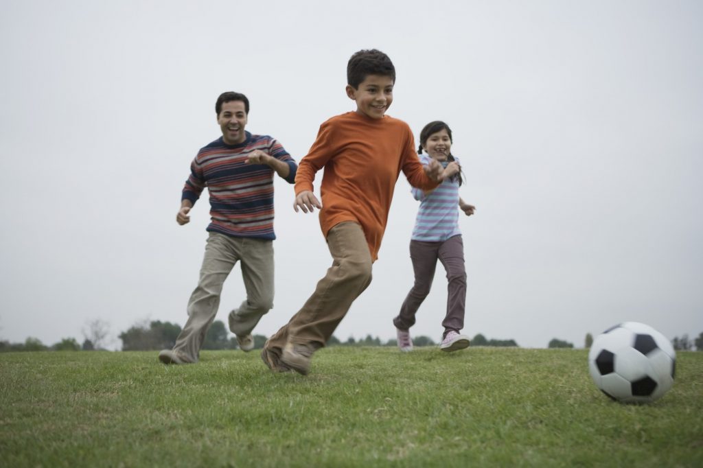 بهبود روحیه کودک با فعالیت ورزشی