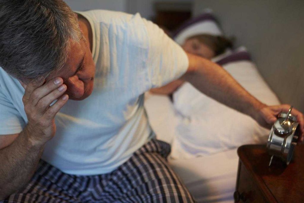 بهبود اختلالات خواب در سالمندان