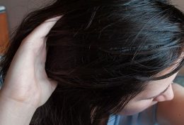 آیا موهای چرب روش درمانی دارد؟
