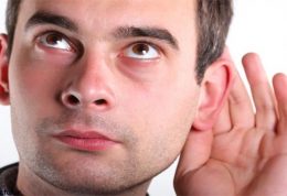 تاثیرات کم شنوایی بر گفتار و زبان