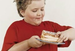 دلایل بروز چاقی در کودک و راه های پیشگیری از آن