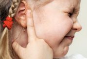 از کجا بدانیم کودکمان مشکل شنوایی دارد؟