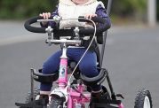  دوچرخه ای که اختلال مغزی در این بچه را درمان کرد