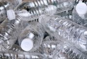 چرا نباید از بطری های پلاستیکی استفاده کنیم؟