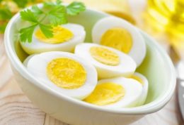 آیا تخم مرغ باعث بوجود آمدن بیماری قلبی می شود؟