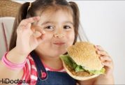 کاهش میل کودکان از خوردن غذاهای آماده