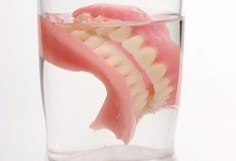 مطالبی راجع به دندان مصنوعی