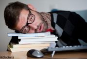 بررسی دلایل احساس خواب آلودگی در محل کار