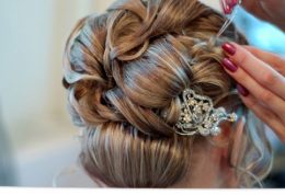 مواردی که برای زیبایی موهای عروس، باید  دقت کنید