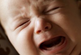 حساسیت به درد در نوزاد