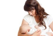 اهمیت یادگیری راههای افزایش شیر توسط مادران