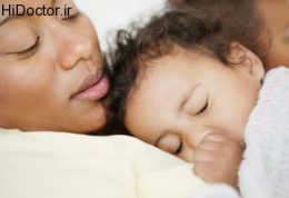 اهمیت آغوش مادر برای فرزند