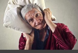 افراد مسن و رهایی از اختلالات خواب