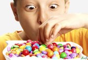 ارتباط بیش فعالی در خردسالان با مصرف شیرینی جات