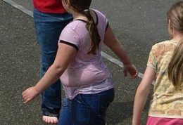 تاثیر هورمون و تغذیه در افزایش قد و چاقی اطفال