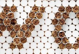 مصرف بیش از حد پروتئین و سیگار موجب بروز سرطان پروستات