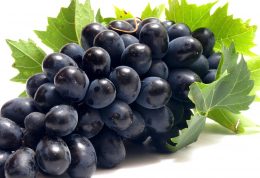 انگور، میوه‌ای مفید برای تقویت معده و دستگاه عصبی