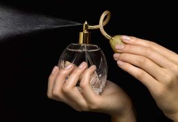 رعایت برخی نکات برای تهیه عطر