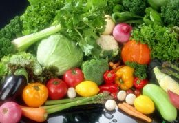 میزان ویتامین سبزی خام بیشتر است یا پخته؟