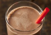 تاثیرات منفی شیر کاکائو برای خردسالان