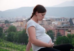 خطرات جانبی آلودگی هوا برای جنین پسر