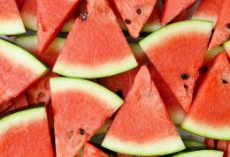 میوه ها و سبزیجات موثر برای درمان نفخ شکم