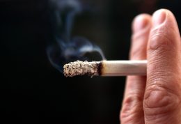 مرگ ناشی از سرطان، هنوز هم به دلیل سیگار کشیدن است