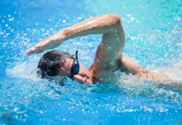 شنا ورزشی مناسب برای تقویت مغز