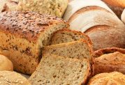 چگونه حساسیت بدن به گلوتن موجود در نان را تشخیص دهیم