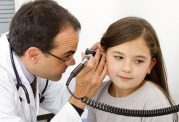 عفونت گوش در کودکان را جدی بگیرید